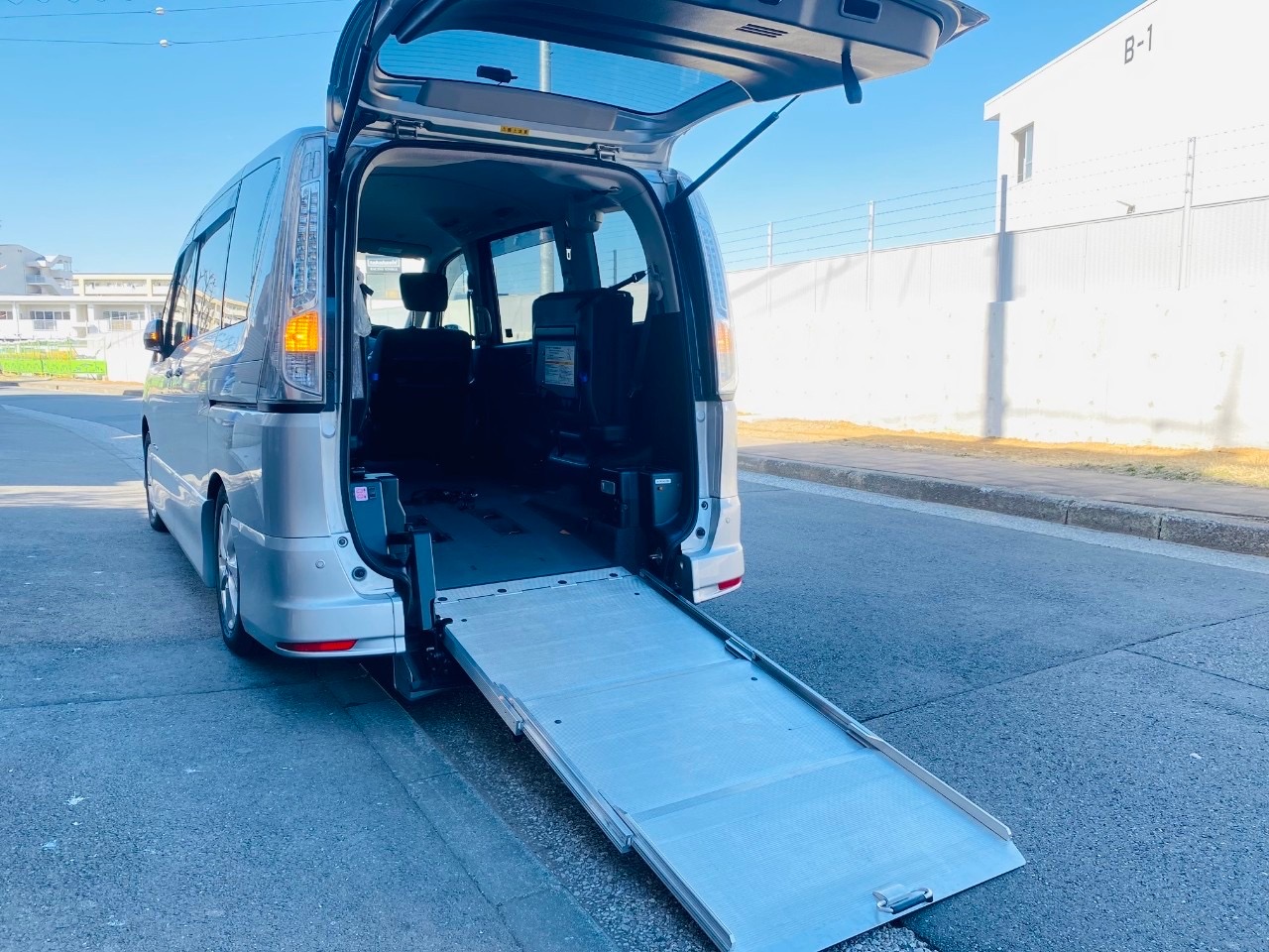 障害福祉サービス(移動支援車両)